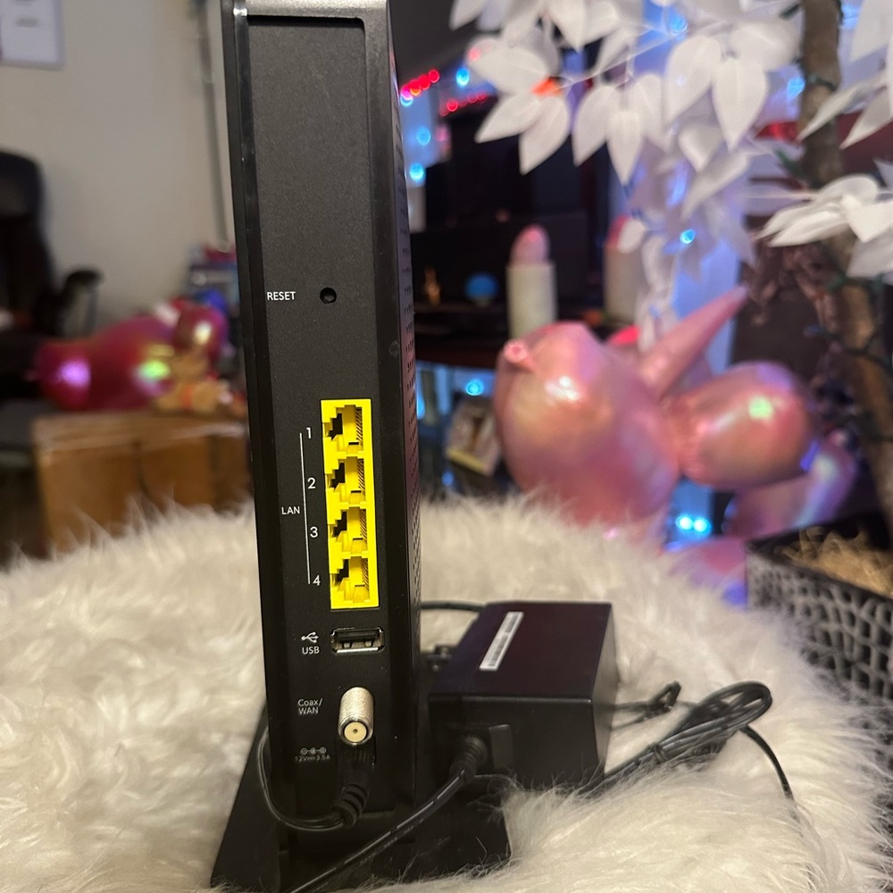 Netgear Cable Box Modem replaced - Picture 3 of 3
